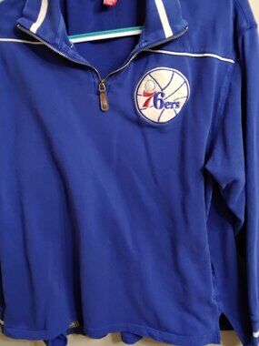 Vintage Mitchell & Ness Philadelphia 76ers 1/4 Zip Pullover Sweatshirt - Size L
